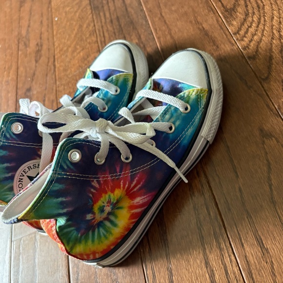 Colorful Tie-Dye High-Top Kids Shoes - Picture 4 of 6